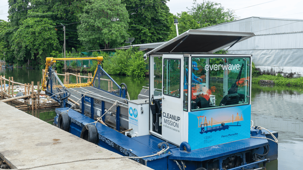 Garbage Collection Boat cleaning Chao Phraya in Thailand.